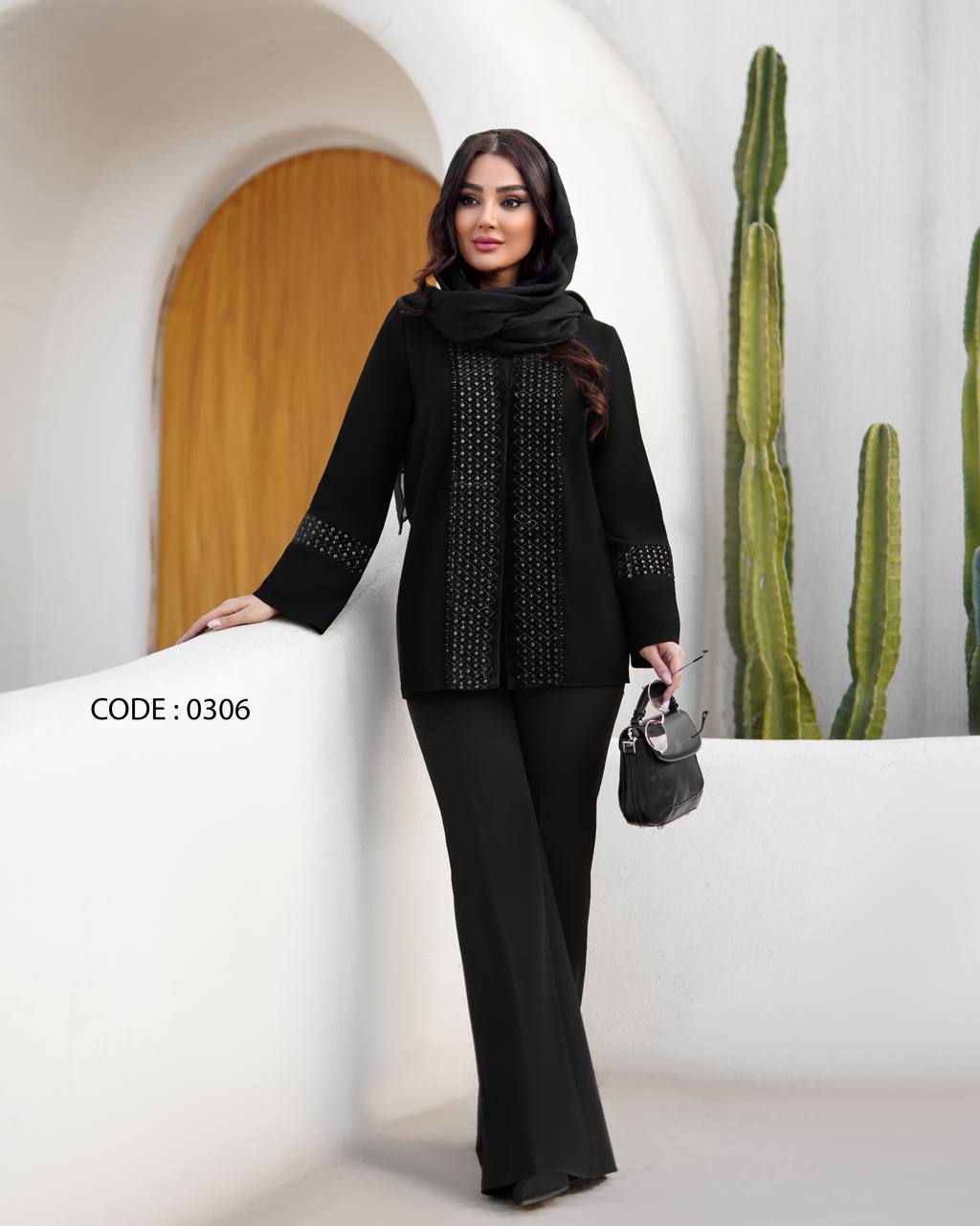 مانتو کتی با طراحیِ کشیده و تزیینات هندسی ظریف نوروز ۱۴۰۵